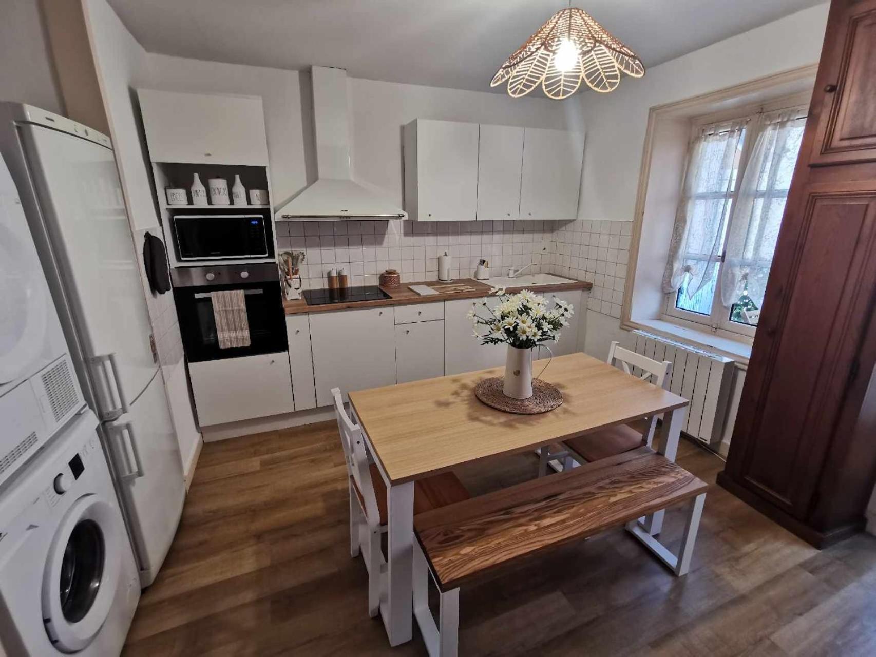 Bel Appartement De 1 A 7 Personnes Ambert Esterno foto
