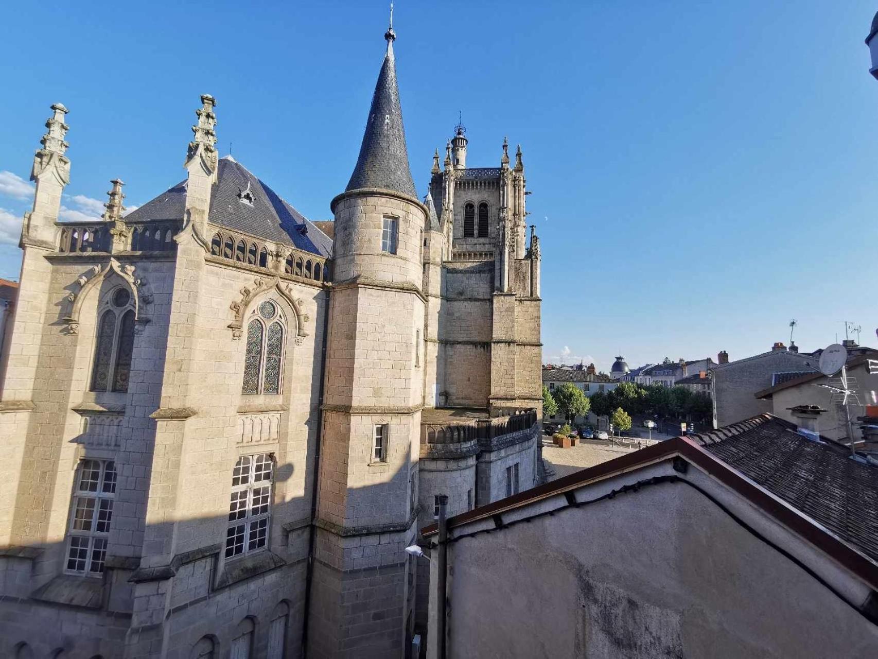 Bel Appartement De 1 A 7 Personnes Ambert Esterno foto