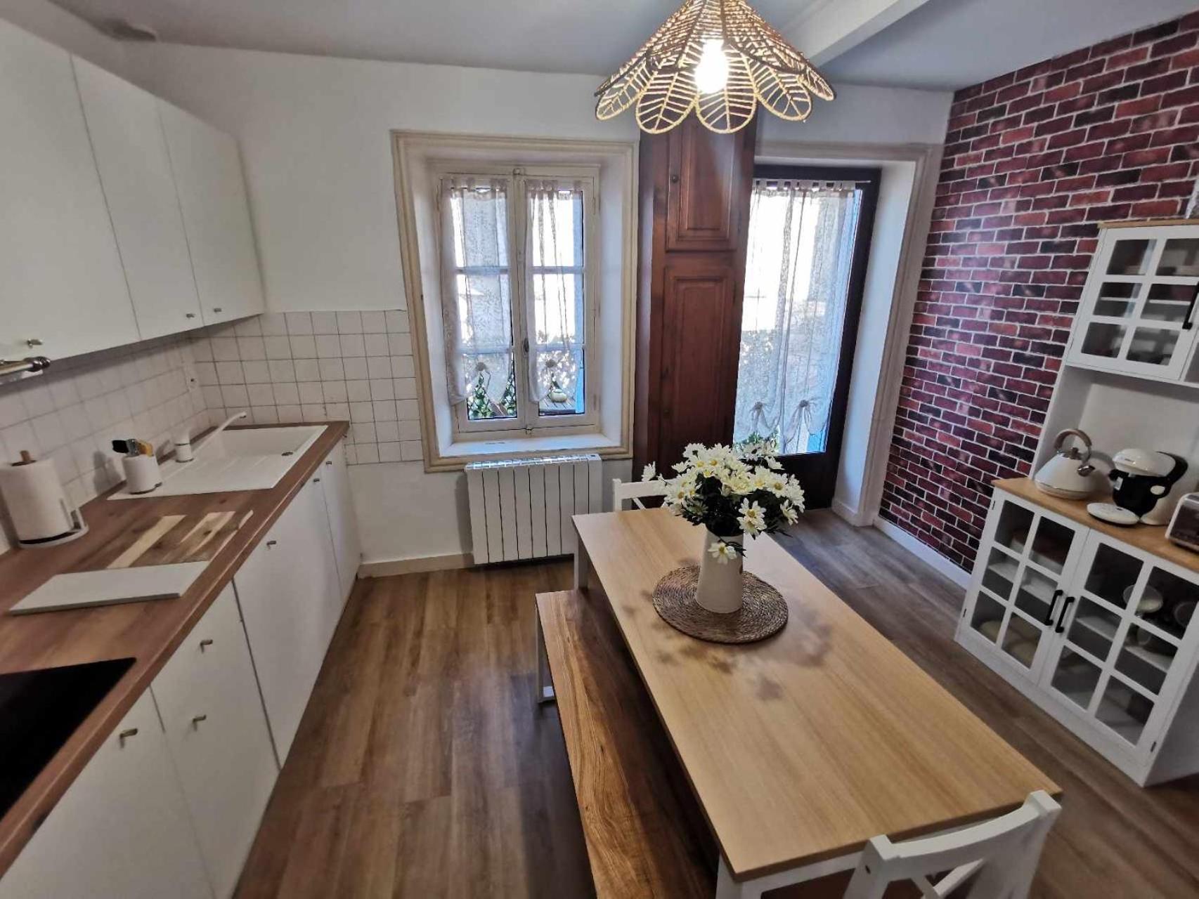 Bel Appartement De 1 A 7 Personnes Ambert Esterno foto